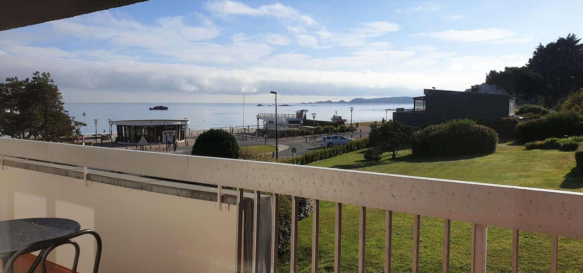 Appartement Vue Sur Mer Avec Terrasse, Plage De Trestraou A Perros-Guirec - Ref 861 Luaran gambar